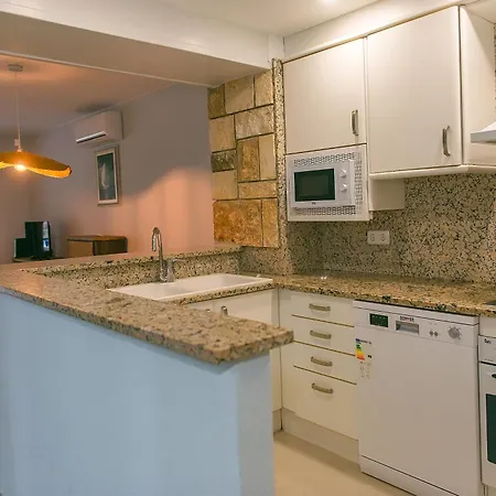 Eden Mar Apartment *