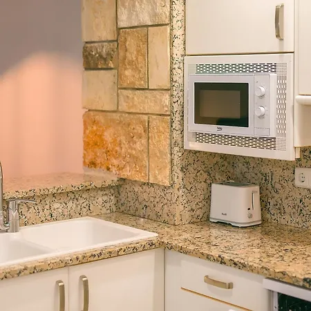 Eden Mar Apartment *